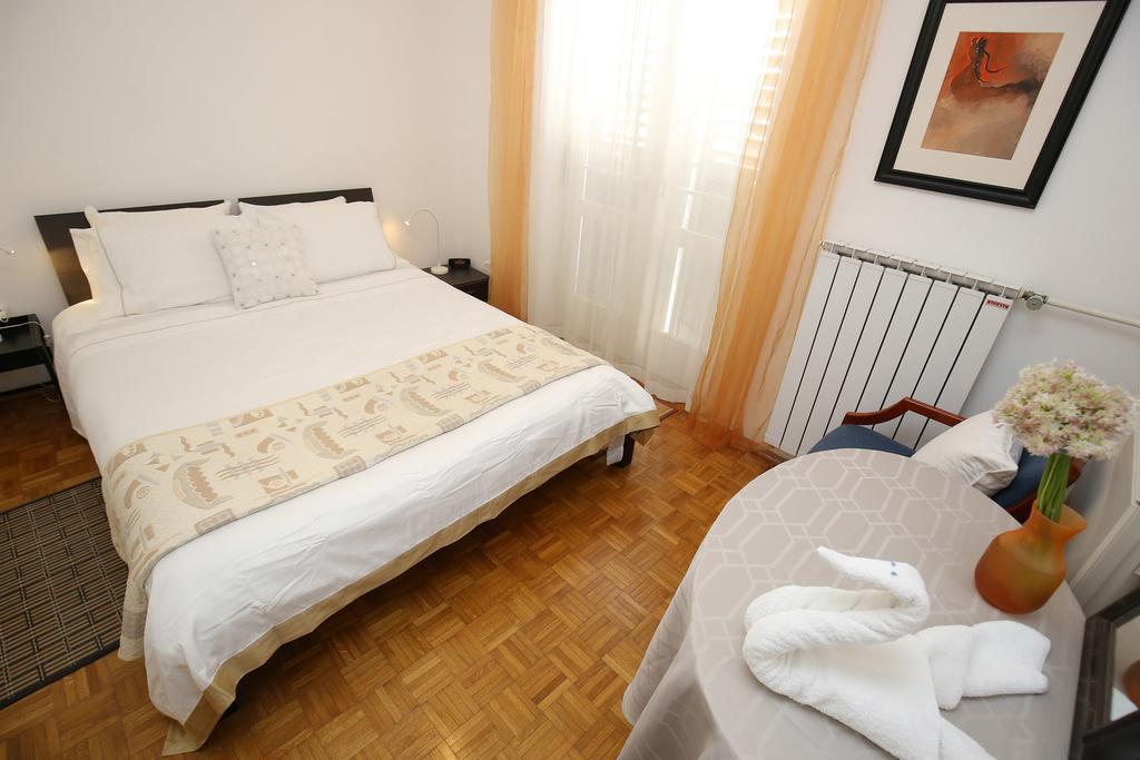 Prokonzul 2Br Apartment In Old Town ザダル エクステリア 写真